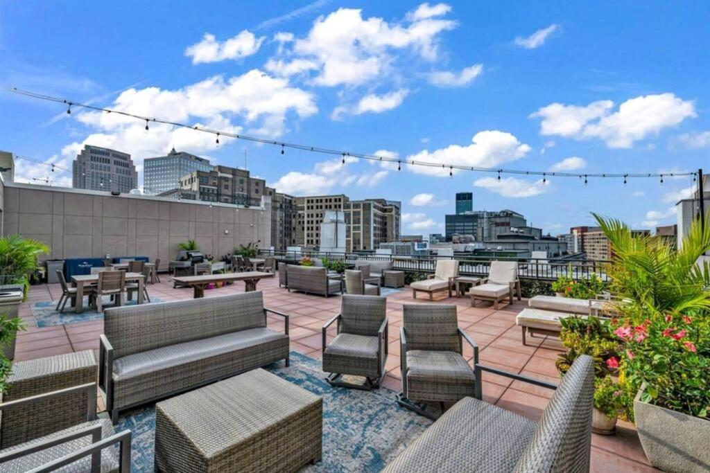 克里夫兰2Br Unit In The Heart Of Dt With View Of Playhouse Square, Pool & Gym Access- 305公寓 外观 照片
